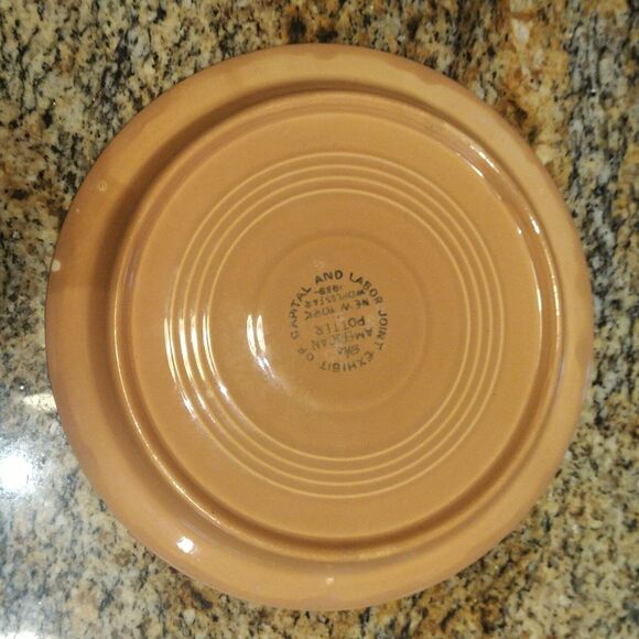 Homer Laughlin (Fiesta) 1939 NY World's Fair: The American Potter in Tan Beige - Picture 7 of 11